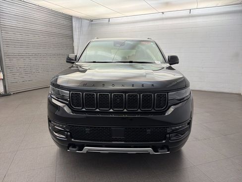 New 2025 Jeep Wagoneer Series II image 9