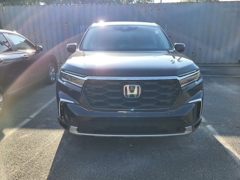 Used 2023 Honda Pilot EX-L image 2