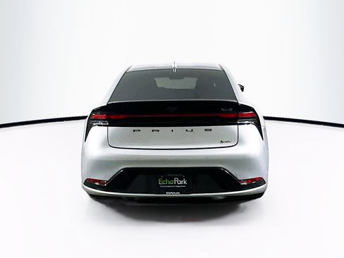 Used 2024 Toyota Prius XLE image 7