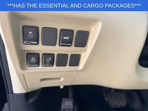 Used 2020 INFINITI QX60 Luxe w/ Essential Package FWD image 15
