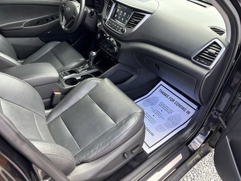 Used 2017 Hyundai Tucson Limited w/ Cargo Package image 24