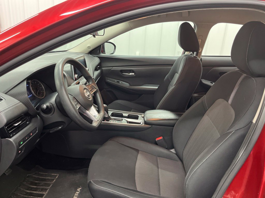 Used 2024 Nissan Sentra SV FWD image 18