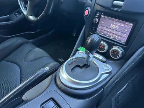 Used 2009 Nissan 370Z Coupe w/ Sport Pkg image 37