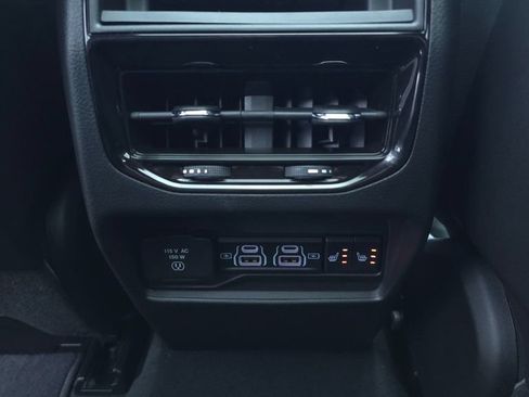 New 2025 Jeep Grand Cherokee Limited w/ Black Appearance Package AWD/4WD image 26