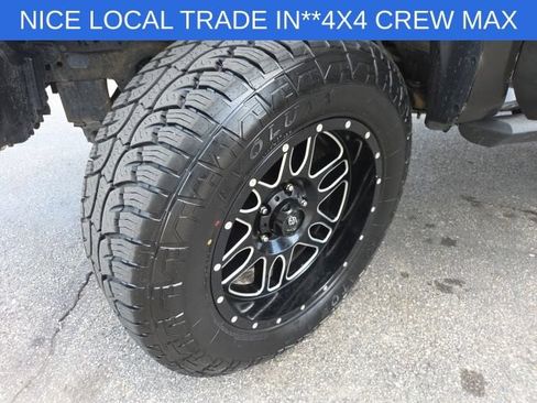 Used 2019 Toyota Tundra SR5 w/ Convenience Package AWD/4WD image 25