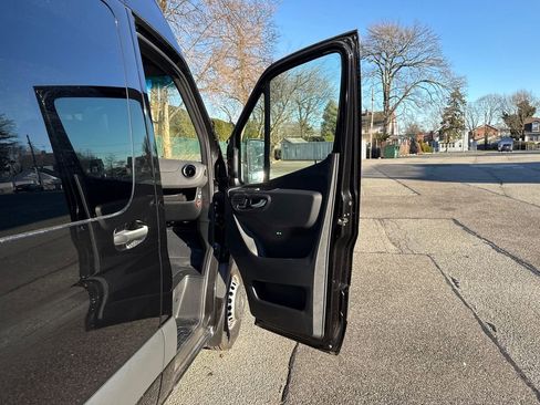 Used 2024 Mercedes-Benz Sprinter 3500 image 16