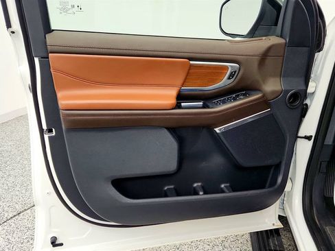 Used 2025 Ford Expedition Max King Ranch AWD/4WD image 10