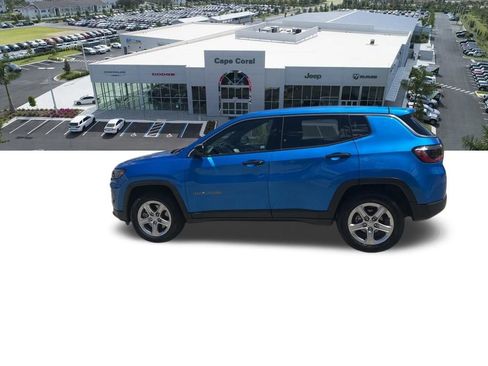 Certified 2024 Jeep Compass Sport AWD/4WD image 23