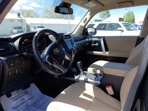 Certified 2022 Toyota 4Runner SR5 Premium AWD/4WD image 19