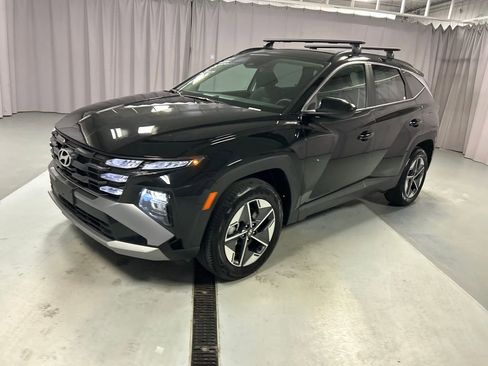 Used 2025 Hyundai Tucson SEL image 3