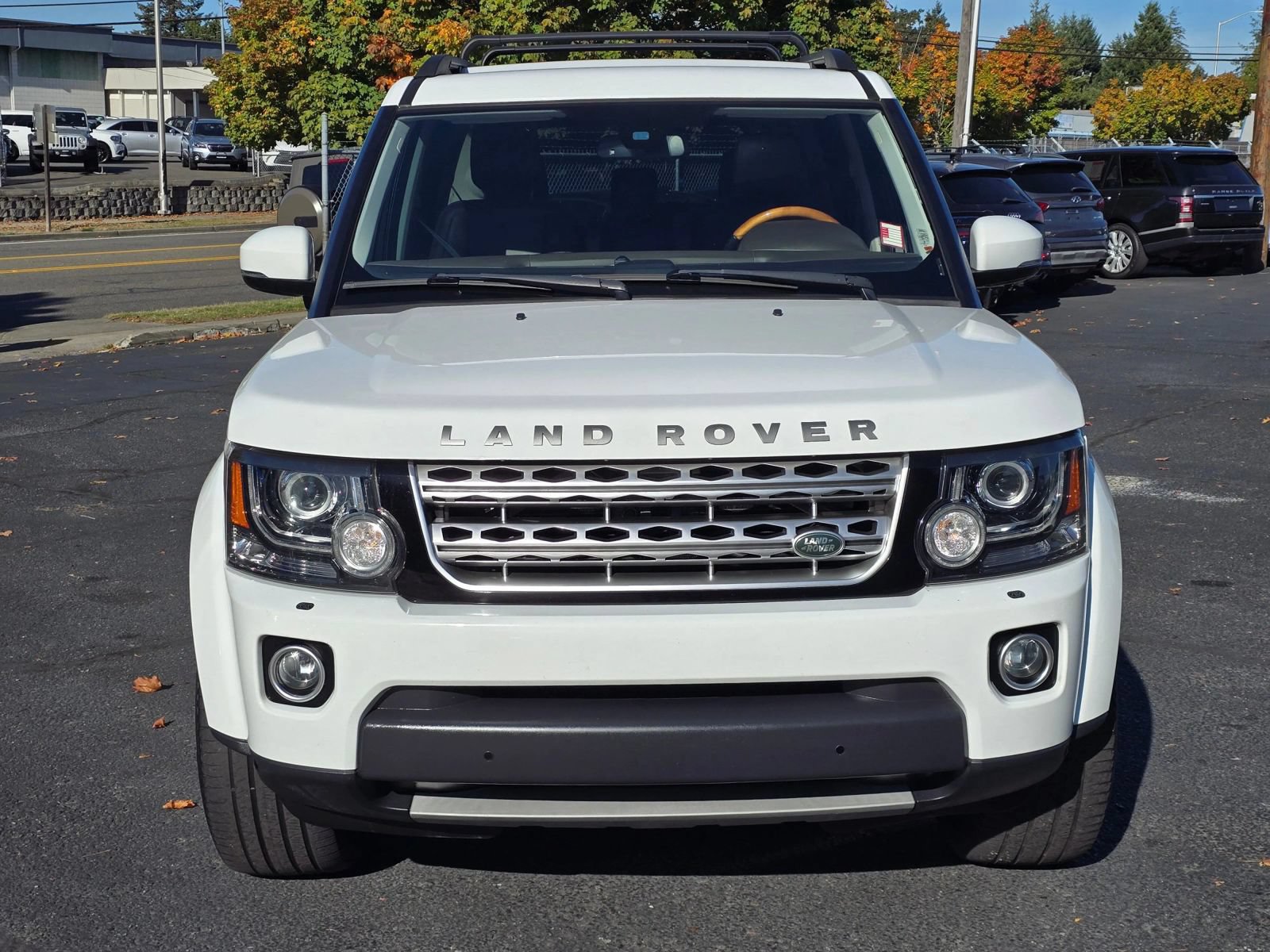 Used 2015 Land Rover LR4 HSE LUX AWD/4WD image 8