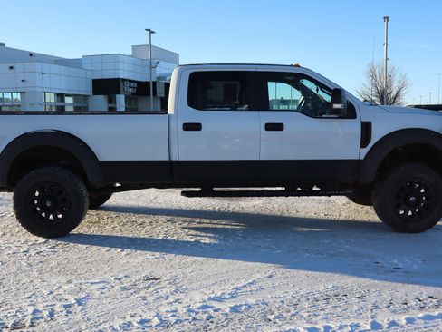 Used 2018 Ford F350 XL image 8