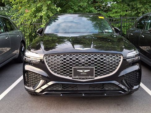 Used 2024 Genesis GV70 3.5T Sport w/ Sport Prestige Package AWD/4WD image 3