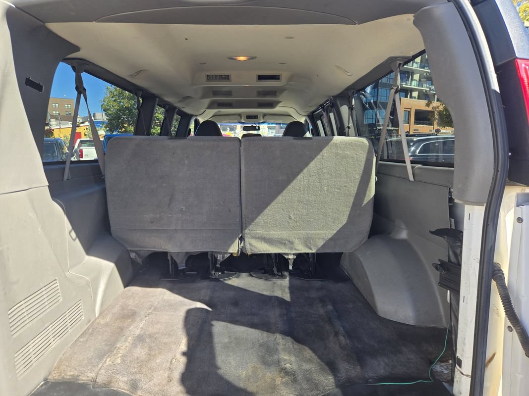 Used 2015 Chevrolet Express 3500 LT w/ LT Preferred Equipment Group RWD image 19