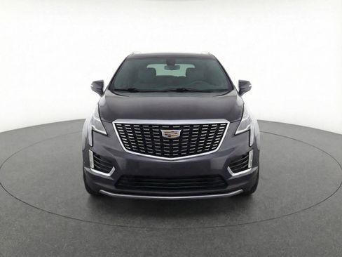 Used 2021 Cadillac XT5 Premium Luxury image 3