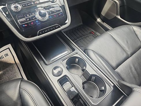 Used 2020 Lincoln Corsair Reserve w/ Equipment Group 201A FWD image 23