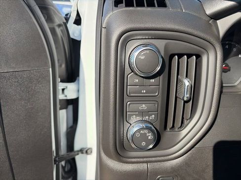 New 2026 GMC Sierra 2500 Pro image 19
