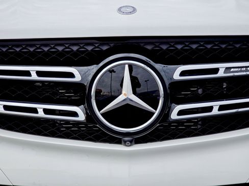 Used 2017 Mercedes-Benz GLS 63 AMG 4MATIC image 3