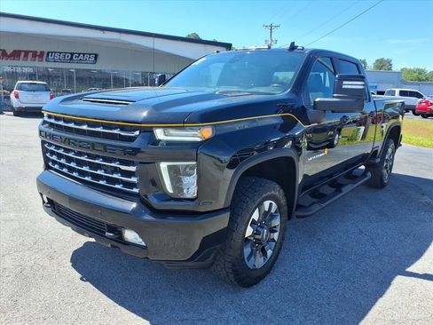 Used 2021 Chevrolet Silverado 2500 LTZ w/ Carhartt Edition AWD/4WD image 3