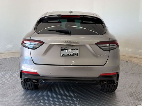 Used 2022 Maserati Levante Modena AWD/4WD image 10