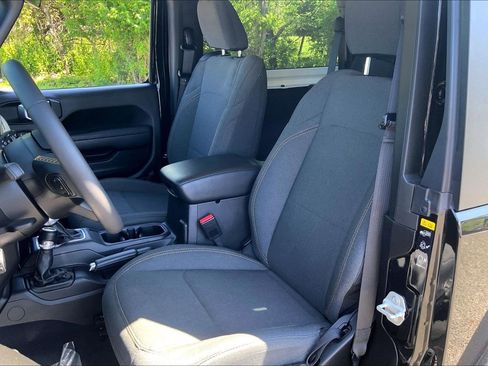 Certified 2024 Jeep Wrangler Sport AWD/4WD image 7