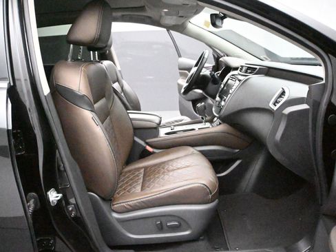 Used 2019 Nissan Murano Platinum image 17