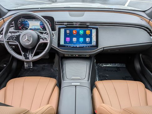 Certified 2025 Mercedes-Benz E 350 4MATIC Sedan image 29