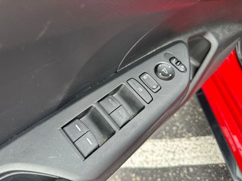 Used 2018 Honda Civic Sport image 16