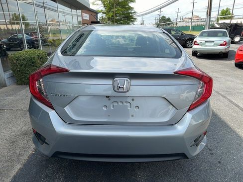 Used 2018 Honda Civic LX image 25
