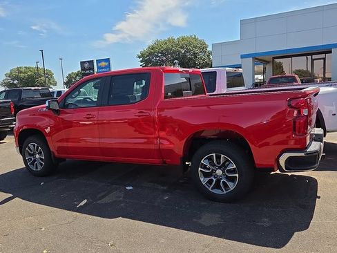 New 2026 Chevrolet Silverado 1500 LT w/ Z71 Off-Road Package AWD/4WD image 2