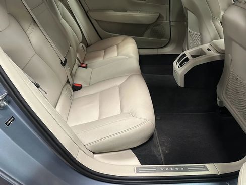 Used 2020 Volvo S90 T6 Momentum image 15
