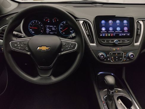 Used 2025 Chevrolet Malibu LT FWD image 22