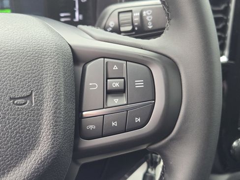 New 2025 Ford Ranger XLT w/ FX4 Off-Road Package image 12