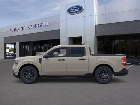 New 2025 Ford Maverick XLT image 3