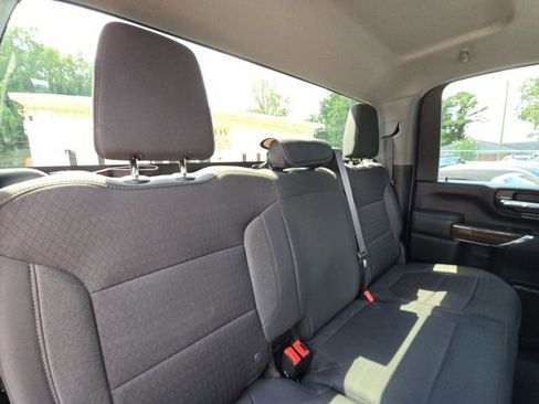 Used 2022 GMC Sierra 2500 SLE w/ X31 Off-Road Package image 16