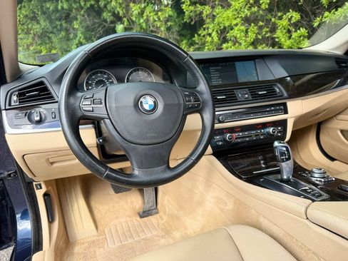 Used 2011 BMW 528i Sedan RWD image 28