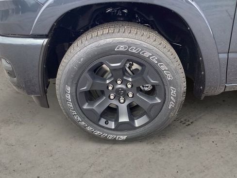 New 2026 RAM 1500 4x4 Crew Cab image 15