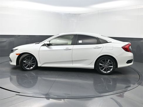 Used 2019 Honda Civic EX-L image 40