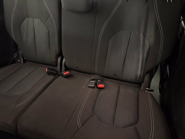 Used 2021 Chrysler Pacifica Touring w/ S Appearance Package FWD image 20
