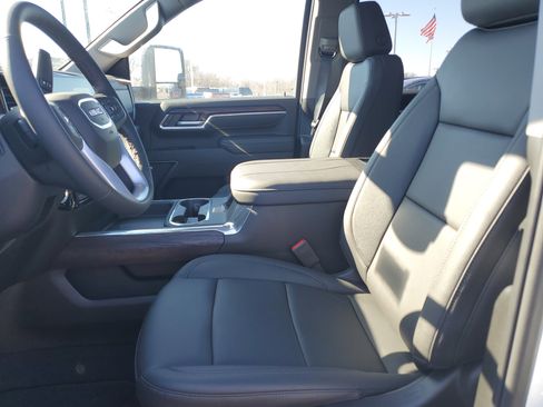 New 2026 GMC Sierra 2500 SLT w/ SLT Premium Package image 30