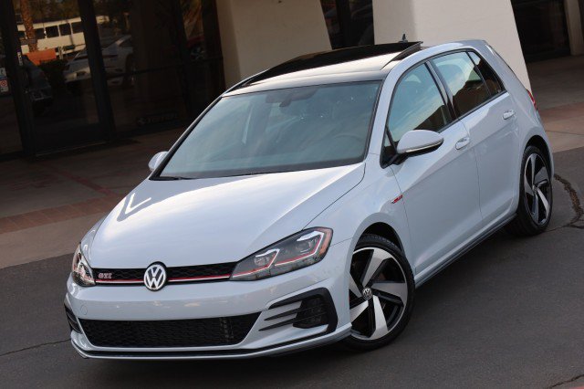 Used 2020 Volkswagen GTI SE FWD image 1