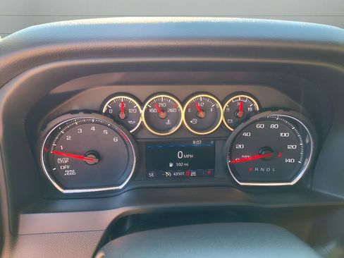 Used 2020 Chevrolet Silverado 1500 LT w/ All-Star Edition AWD/4WD image 23