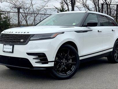 New 2026 Land Rover Range Rover Velar Dynamic SE