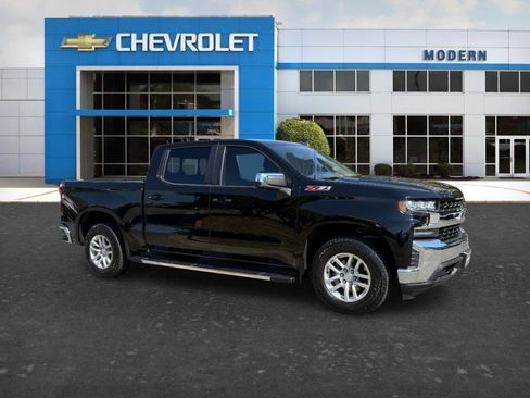 Used 2020 Chevrolet Silverado 1500 LT w/ All-Star Edition image 6