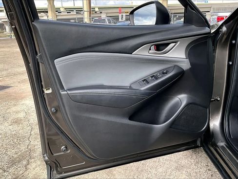 Used 2019 MAZDA CX-3 Touring image 19