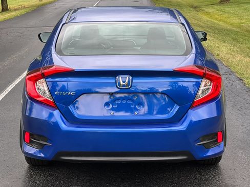 Used 2016 Honda Civic EX image 6