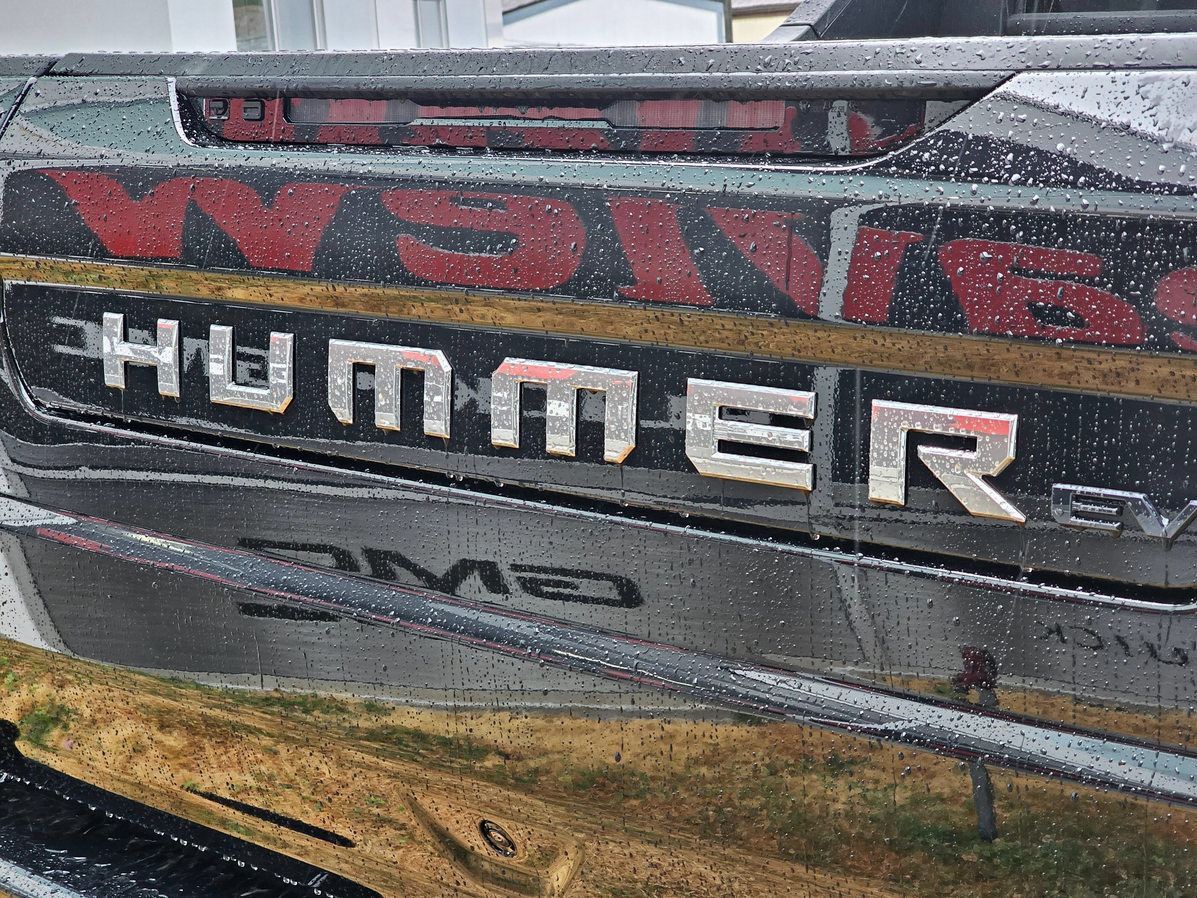 New 2024 GMC Hummer EV 2X AWD/4WD image 15