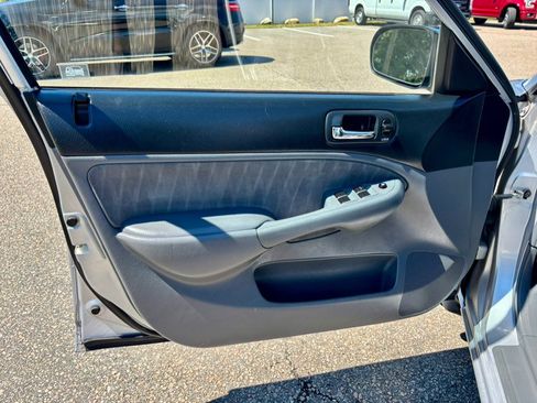 Used 2005 Honda Civic LX image 9