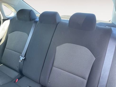 Used 2023 Kia Forte LXS image 13