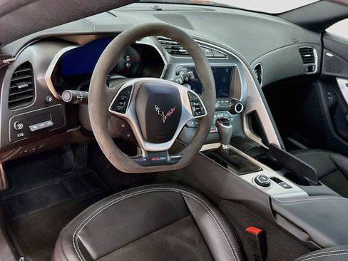 Used 2019 Chevrolet Corvette Z06 RWD image 7